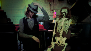 From my 'skeletons' video featuring Laura Cole and Steve the Skeleton